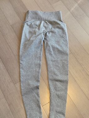 NVGTN Gray High-Waist Leggings
